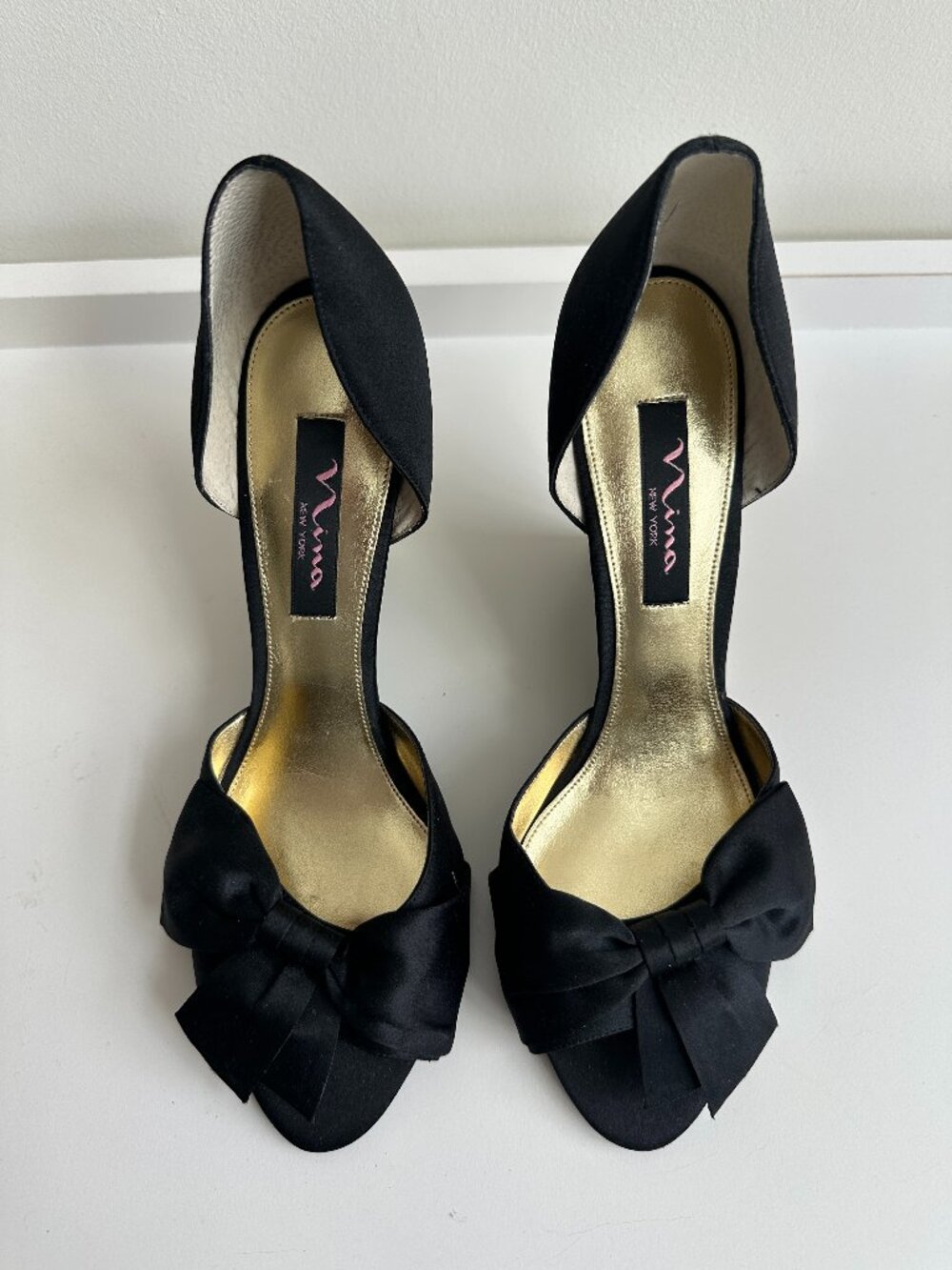 EUC Nina Black Satin Pump High Heel Wedge Peep Toe Gold Accents size 8.5